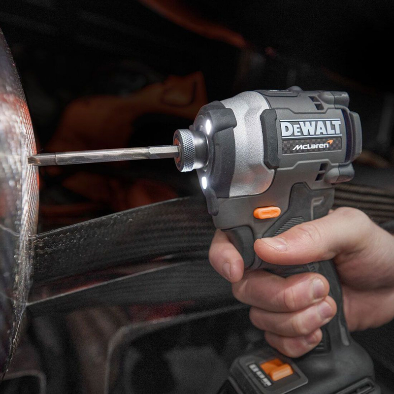 Dewalt DCF85MP2T 18V XR Darbeli Vidalama (2x5 Ah)