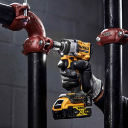 Dewalt DCF921E2T 18V 1.7Ah PowerStack Kömürsüz Çift Akülü Somun Sıkma