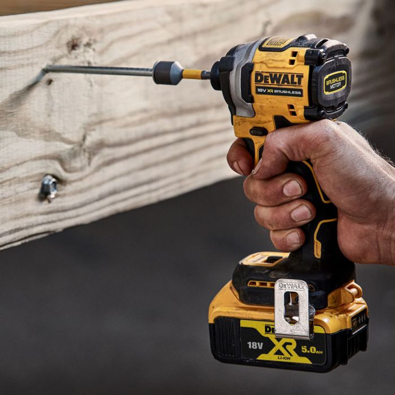 Dewalt DCF850N 18V Kömürsüz Darbeli Tornavida Aküsüz