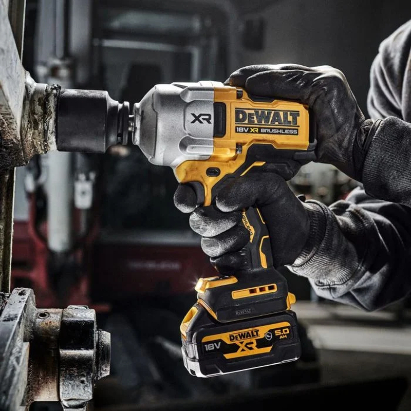DEWALT DCF961NT 18V XR Kömürsüz Somun Sıkma 1/2" 1626 Nm (Solo)