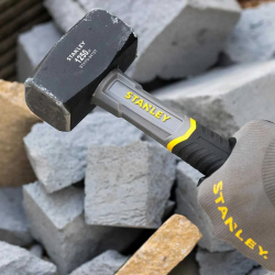 Stanley STHT0-54126 Fiberglass Saplı Balyoz 1 Kg Dayanıklı