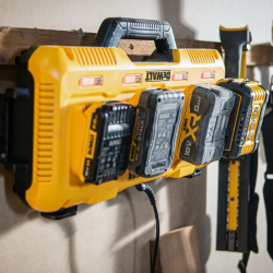 Dewalt DCB183 18V 2Ah XR Li-Ion Yedek Akü