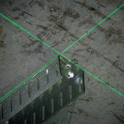 Dewalt DW088CG Yeşil Nokta Lazer